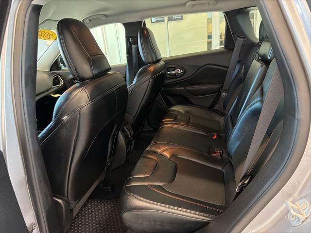 used 2022 Jeep Cherokee car, priced at $23,618