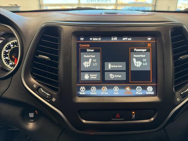 used 2022 Jeep Cherokee car, priced at $23,618