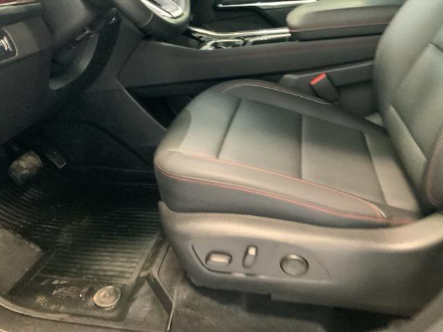 used 2024 Chevrolet Traverse car, priced at $45,998