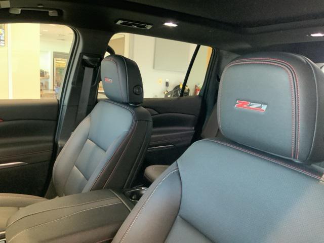 used 2024 Chevrolet Traverse car, priced at $45,998