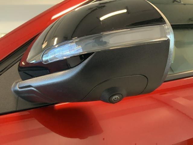 used 2024 Chevrolet Traverse car, priced at $45,998