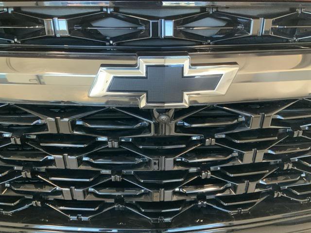 used 2024 Chevrolet Traverse car, priced at $45,998