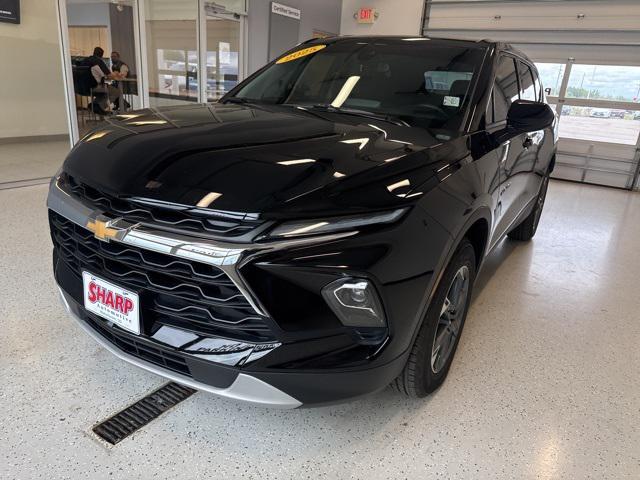used 2025 Chevrolet Blazer car, priced at $35,629