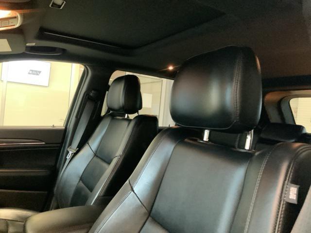 used 2021 Jeep Grand Cherokee car, priced at $27,989