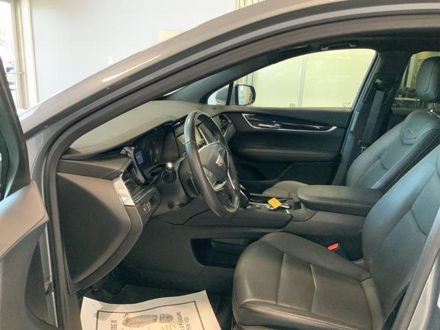 used 2022 Cadillac XT5 car, priced at $39,660