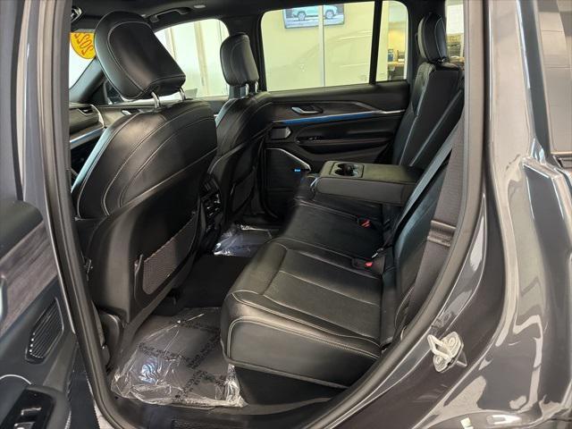 used 2022 Jeep Grand Cherokee car, priced at $34,621