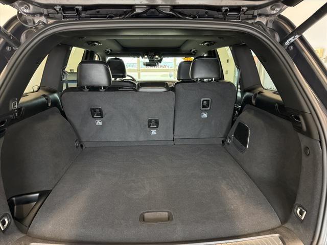 used 2022 Jeep Grand Cherokee car, priced at $34,621