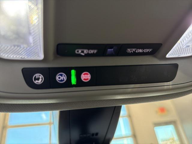 used 2023 GMC Acadia car, priced at $28,989