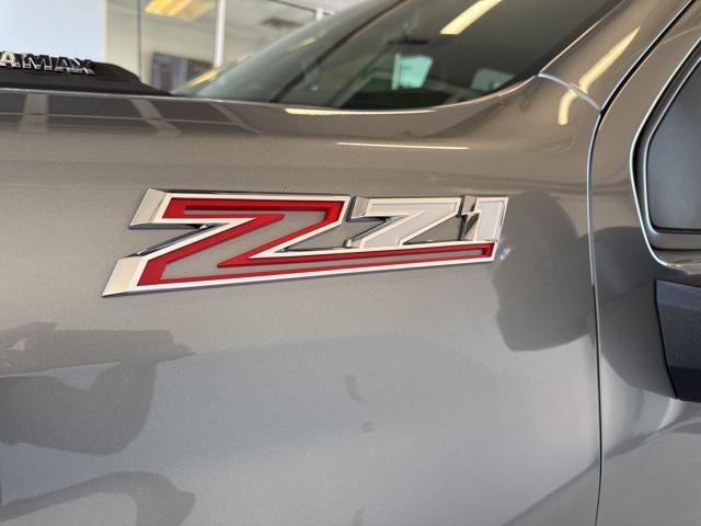 new 2025 Chevrolet Silverado 3500 car, priced at $75,272