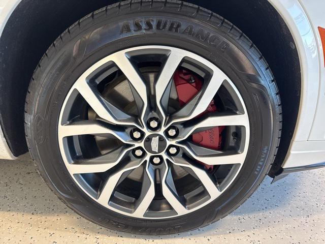 used 2023 Cadillac XT6 car, priced at $39,708