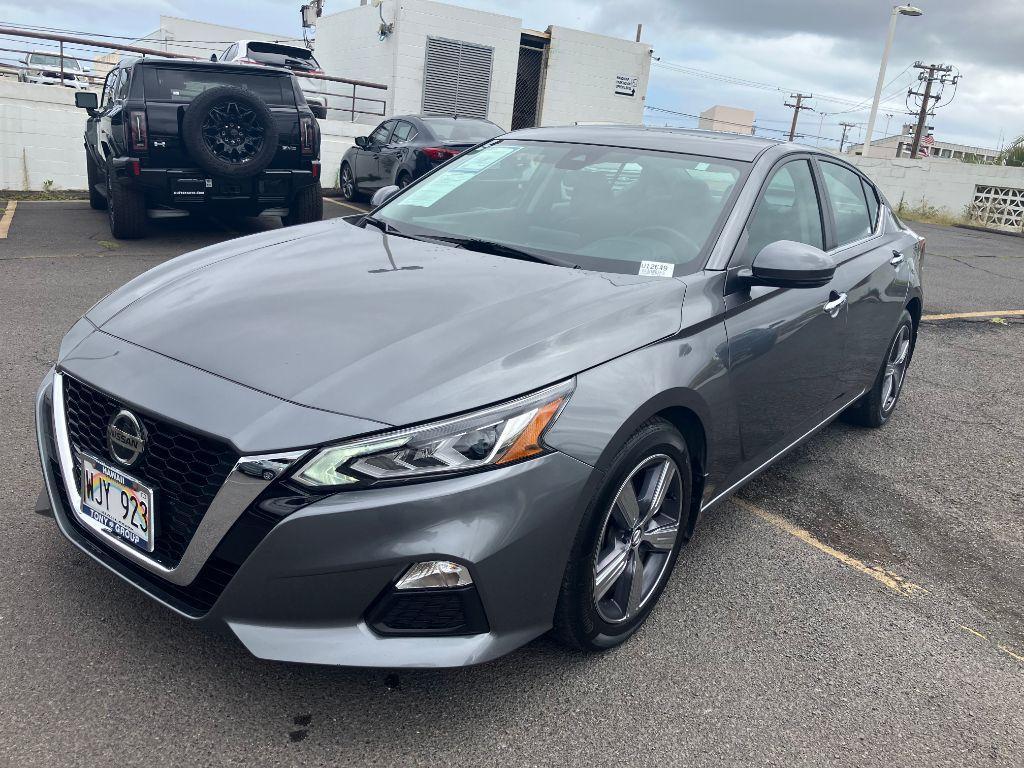 used 2022 Nissan Altima car, priced at $25,999