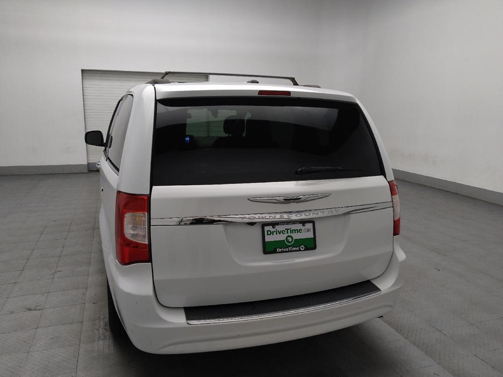 used 2016 Chrysler Town & Country car, priced at $13,495