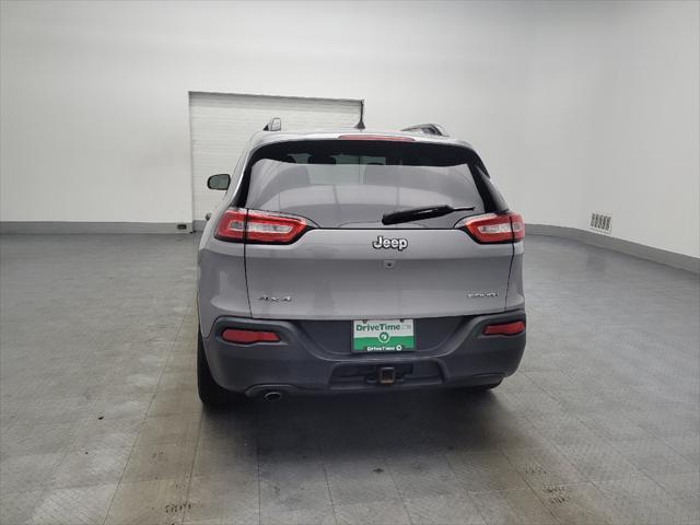 used 2016 Jeep Cherokee car, priced at $15,095