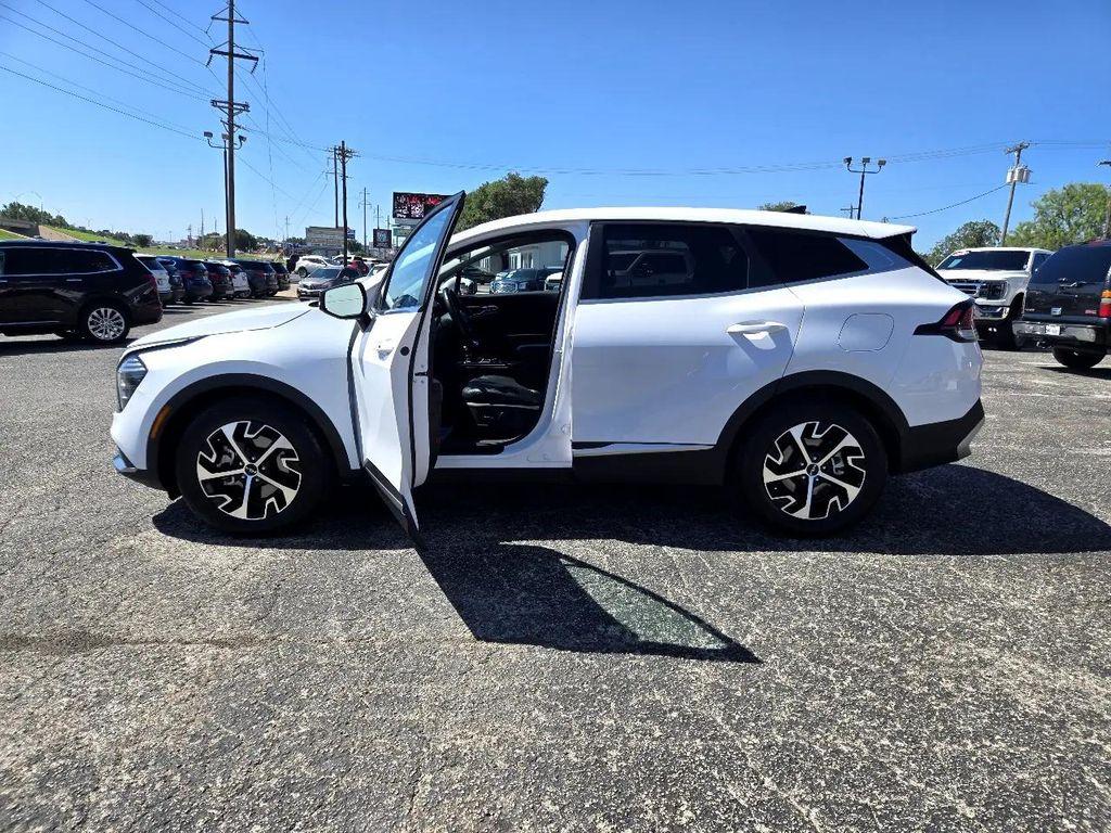 used 2024 Kia Sportage car, priced at $27,991