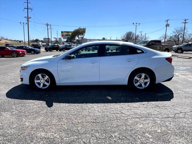 used 2023 Chevrolet Malibu car, priced at $18,591