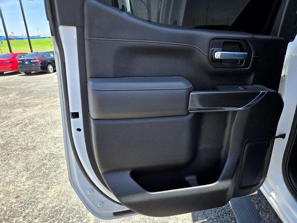 used 2021 GMC Sierra 1500 car, priced at $43,991