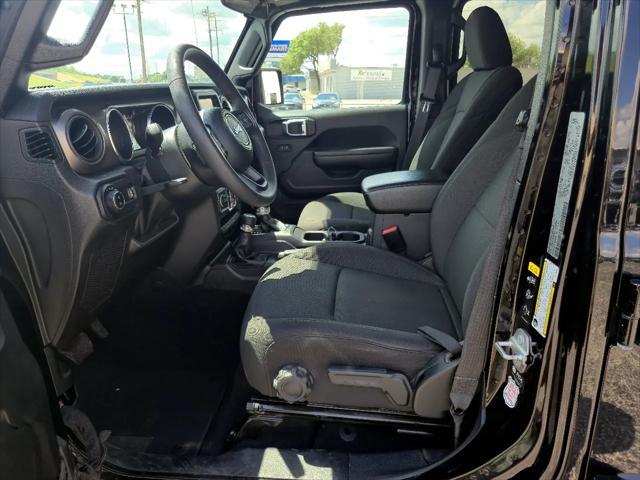 used 2023 Jeep Gladiator car, priced at $33,991