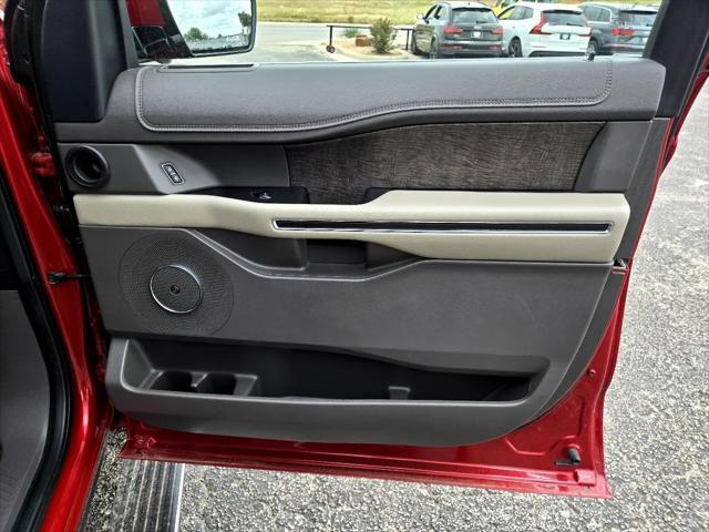 used 2021 Ford Expedition car, priced at $39,991