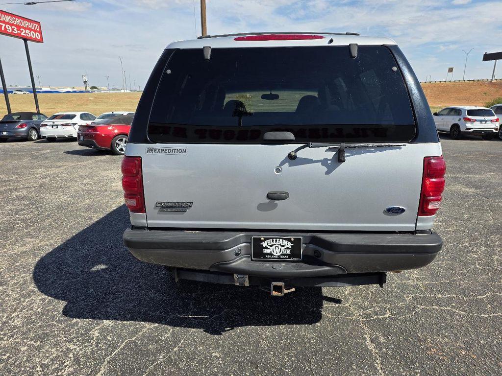 used 2002 Ford Expedition car, priced at $4,991