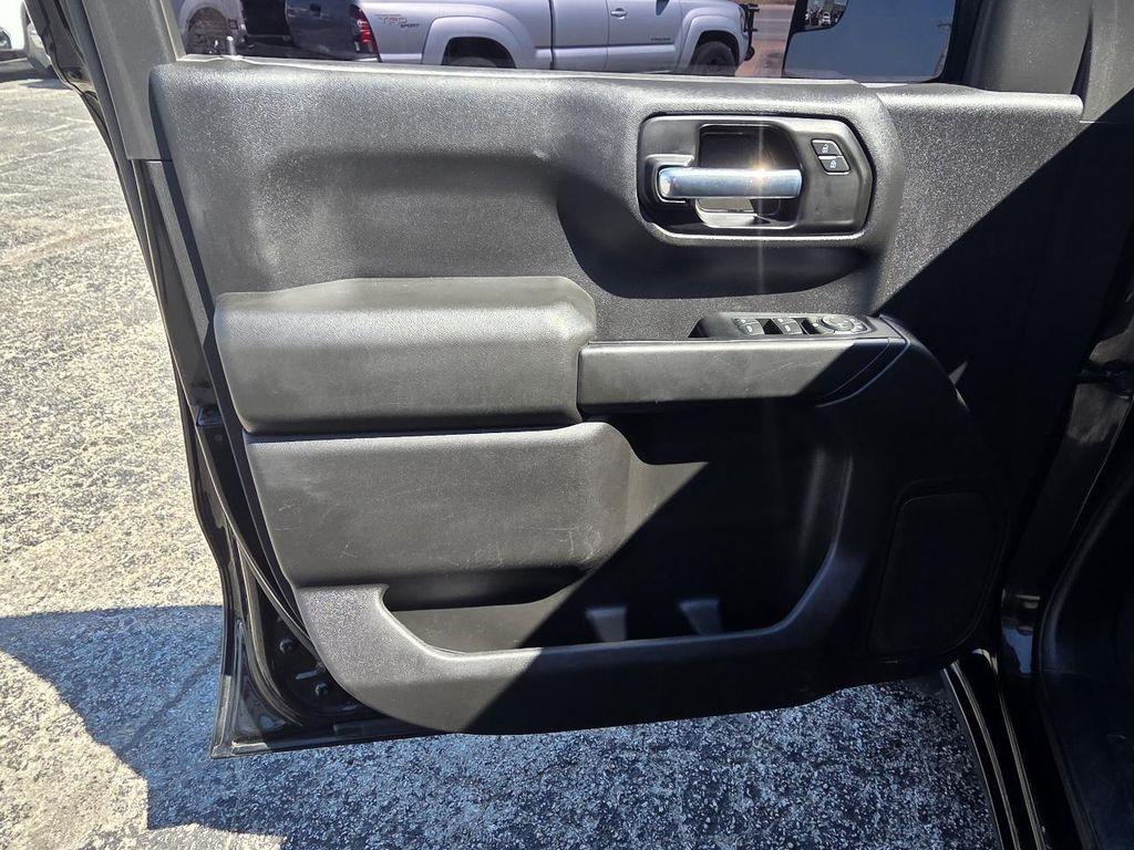 used 2022 Chevrolet Silverado 1500 car, priced at $29,991