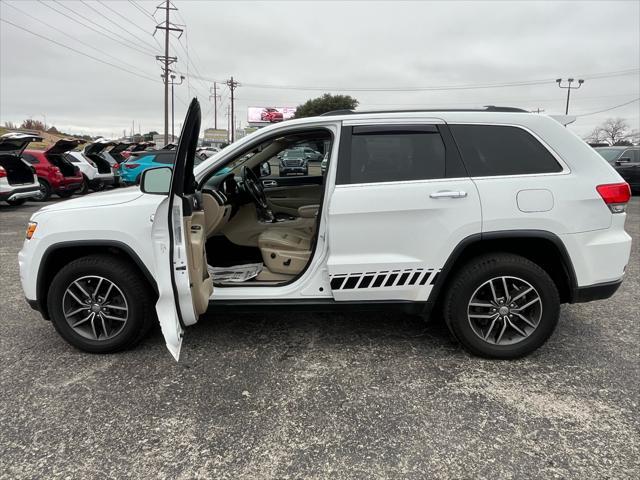 used 2017 Jeep Grand Cherokee car, priced at $16,991