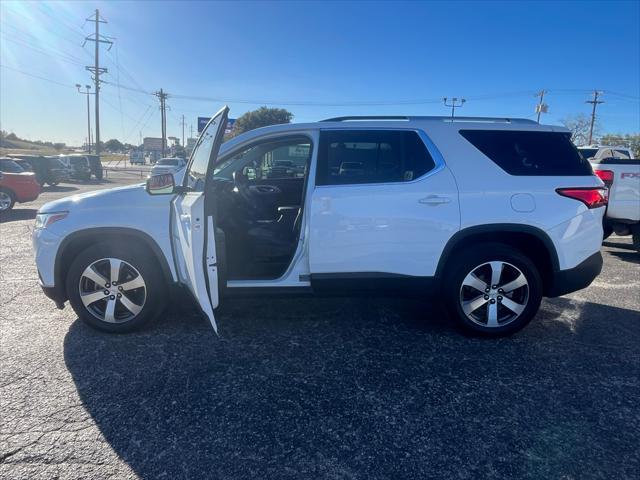 used 2018 Chevrolet Traverse car, priced at $18,991