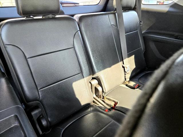 used 2019 Chevrolet Traverse car, priced at $21,591