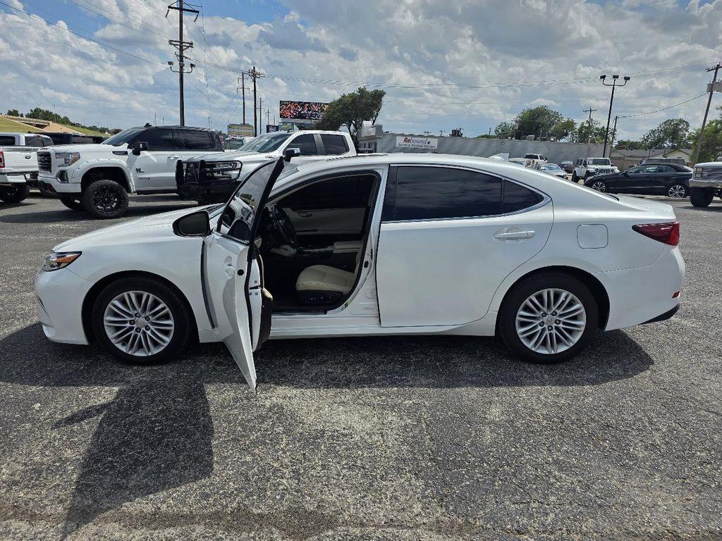 used 2017 Lexus ES 350 car, priced at $21,991