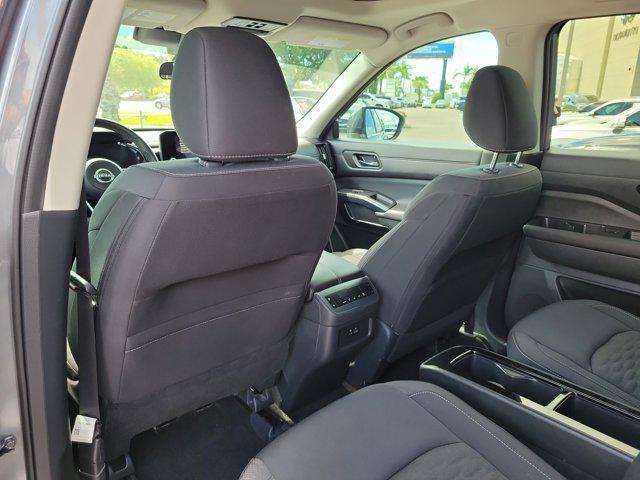used 2024 Nissan Pathfinder car, priced at $28,450