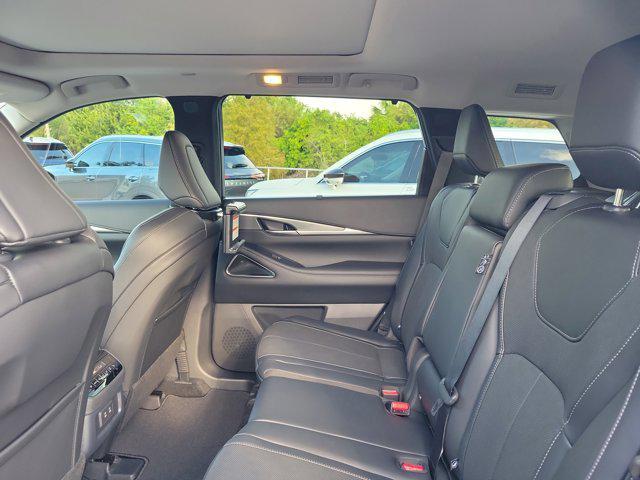 new 2026 INFINITI QX60 car, priced at $58,131