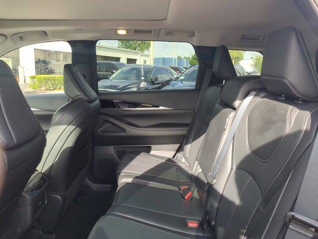 used 2025 INFINITI QX60 car, priced at $40,155