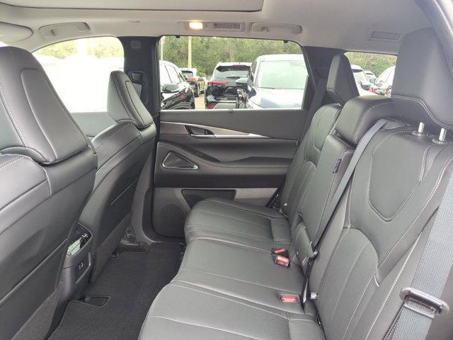 new 2025 INFINITI QX60 car, priced at $59,670