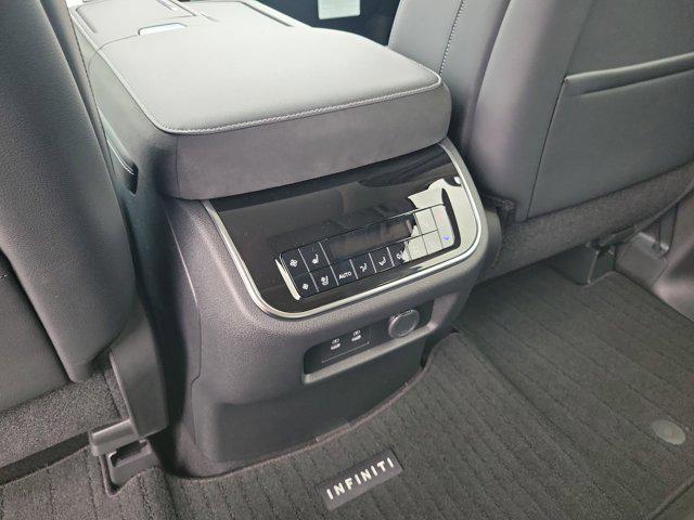 new 2026 INFINITI QX80 car, priced at $92,567