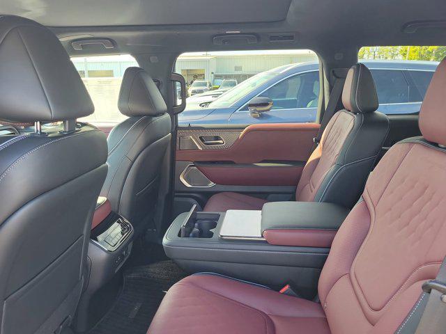 new 2026 INFINITI QX80 car, priced at $111,000