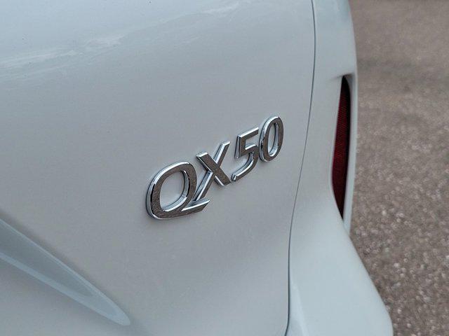 new 2025 INFINITI QX50 car, priced at $49,670