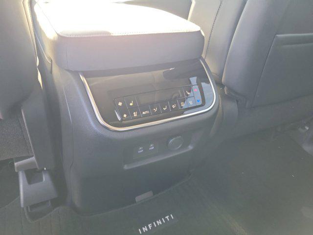 new 2026 INFINITI QX80 car, priced at $91,591