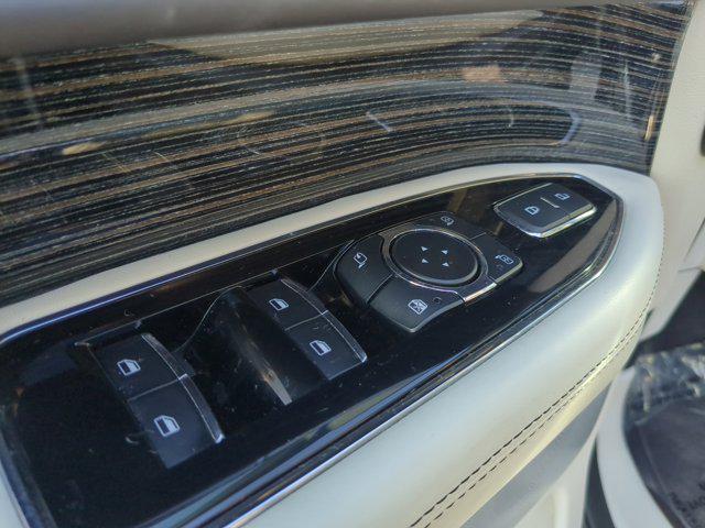 used 2024 Lincoln Navigator car, priced at $75,995