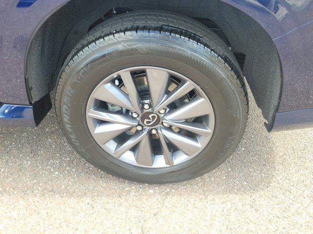 used 2025 INFINITI QX80 car, priced at $69,195