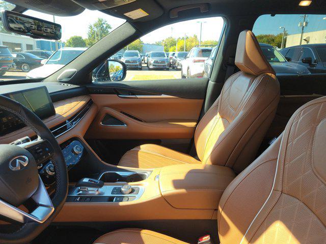 used 2025 INFINITI QX60 car, priced at $53,525