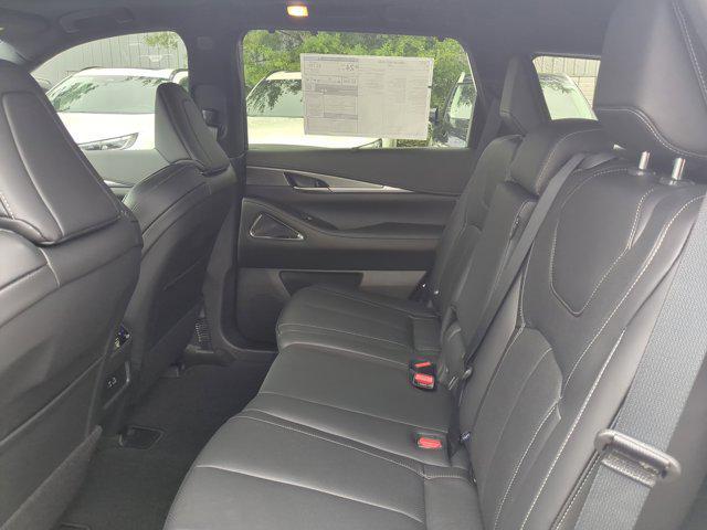 new 2025 INFINITI QX60 car, priced at $61,600