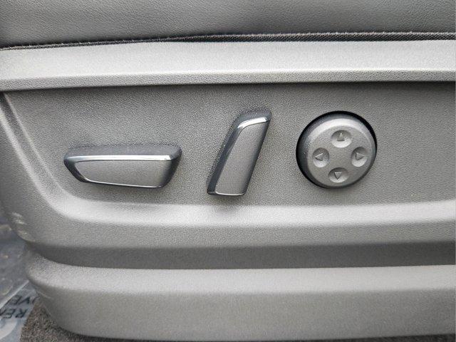 new 2025 INFINITI QX80 car, priced at $90,957