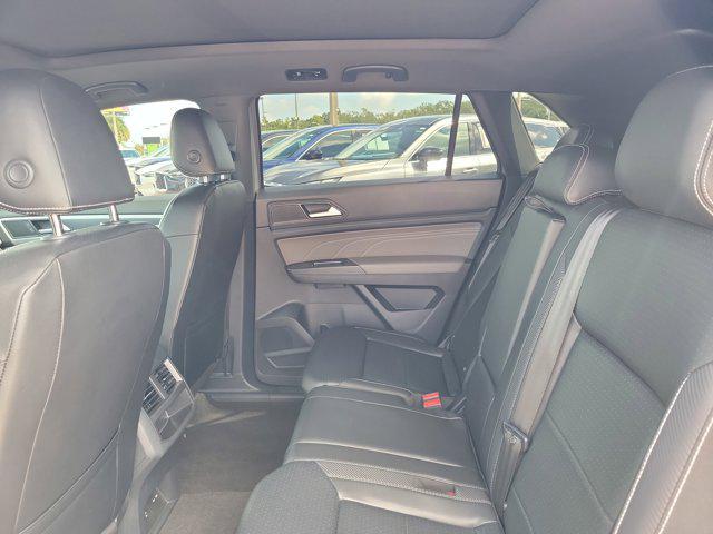 used 2022 Volkswagen Atlas Cross Sport car, priced at $29,067
