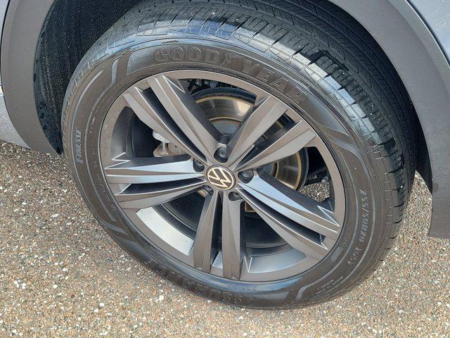 used 2022 Volkswagen Atlas Cross Sport car, priced at $29,067