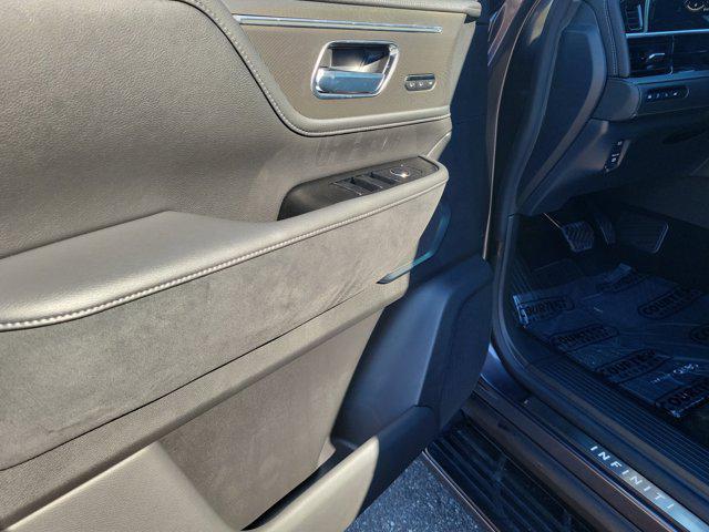 new 2026 INFINITI QX80 car, priced at $93,347