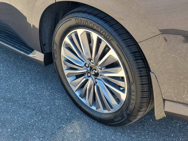 new 2026 INFINITI QX80 car, priced at $93,347