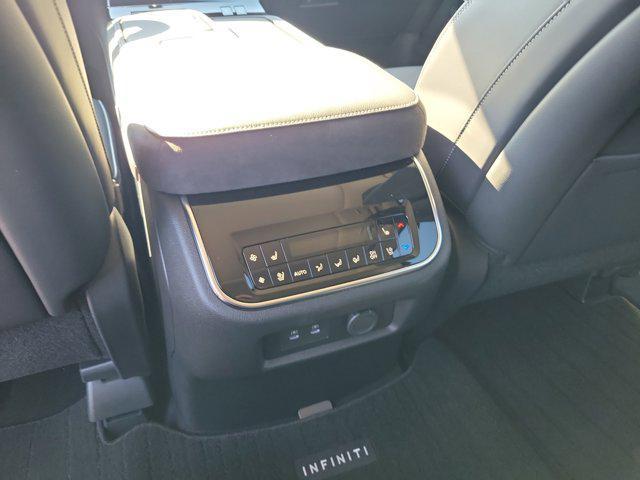 new 2026 INFINITI QX80 car, priced at $93,347