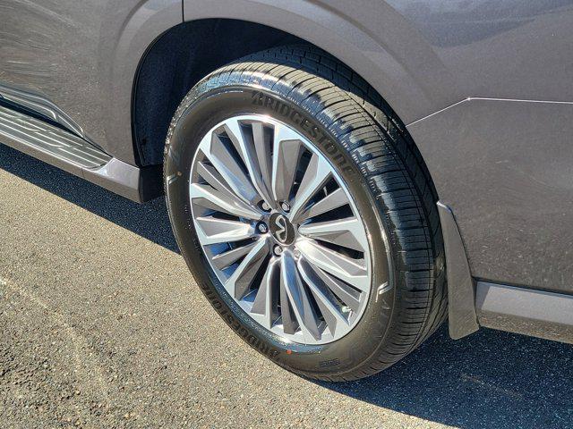 new 2026 INFINITI QX80 car, priced at $93,347