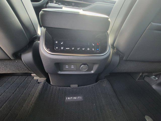 new 2026 INFINITI QX80 car, priced at $100,096