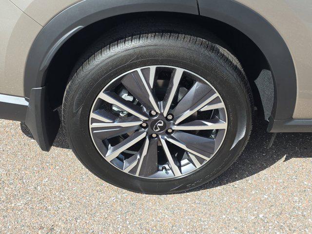 new 2026 INFINITI QX60 car, priced at $55,504