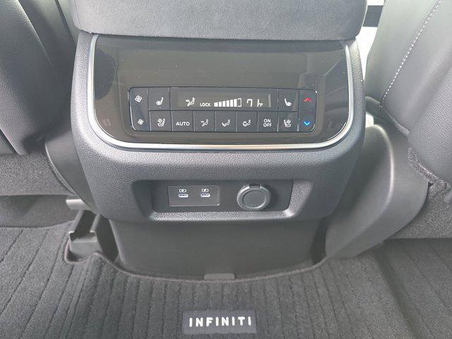 new 2026 INFINITI QX80 car, priced at $89,395